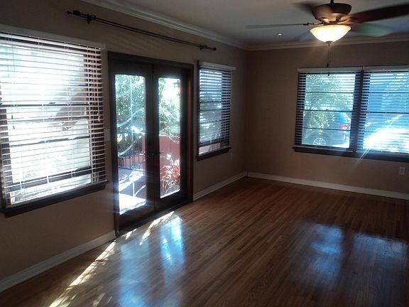 5th image of 104 Argonne Ave