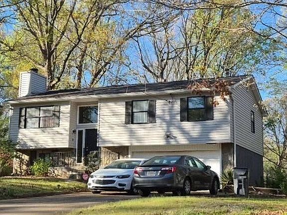 2nd image of 3820 Sugar Creek Dr