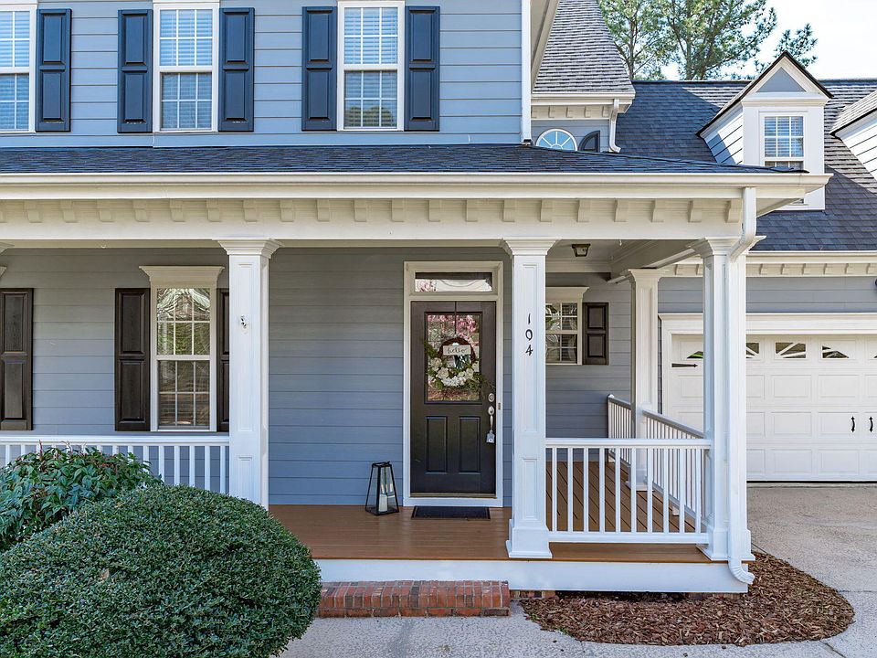 1st image of 104 Stenness Ct