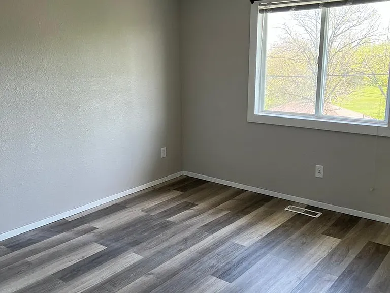 2337 Lonedell Rd — Photo 13