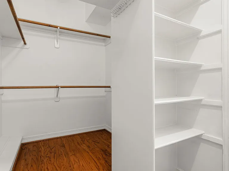 14207 Woodville Gardens Dr — Photo 28
