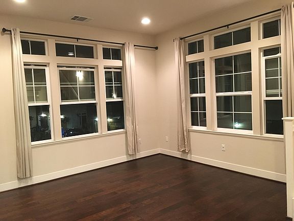 Living Room (night)