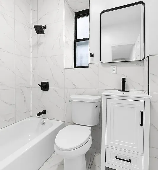 346 Montgomery St #C7 — Photo 3