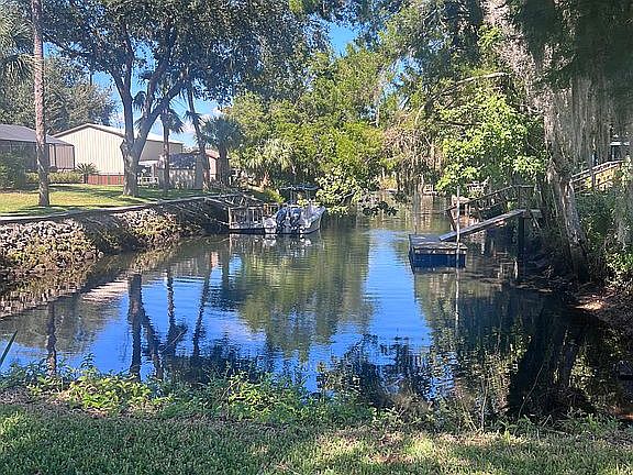 2nd image of 1333 NW 22nd St