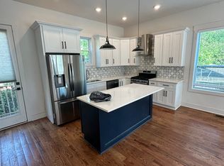 2215B 24th Ave N, Nashville, TN 37208