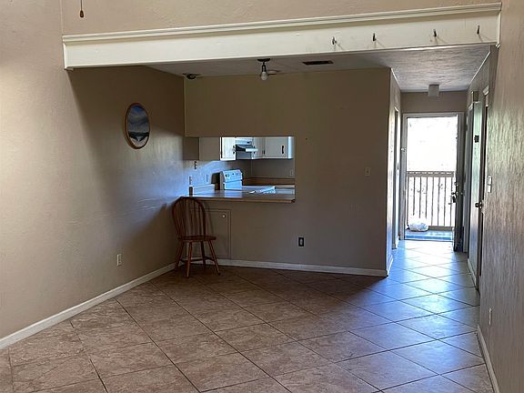 5th image of 216 Dixie Dr APT B8
