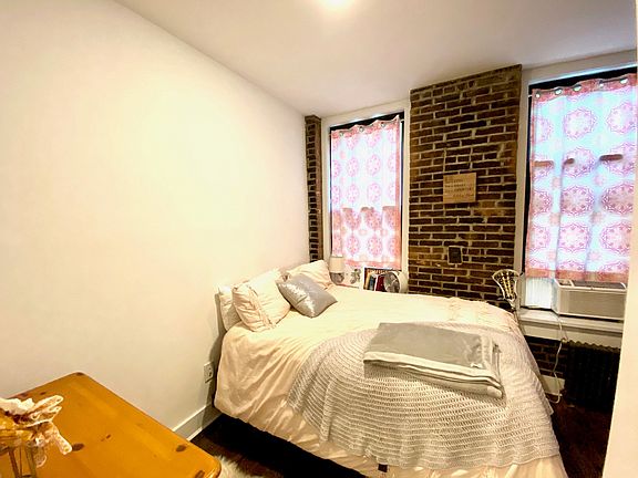 5th image of 237 E 58th St APT 2A