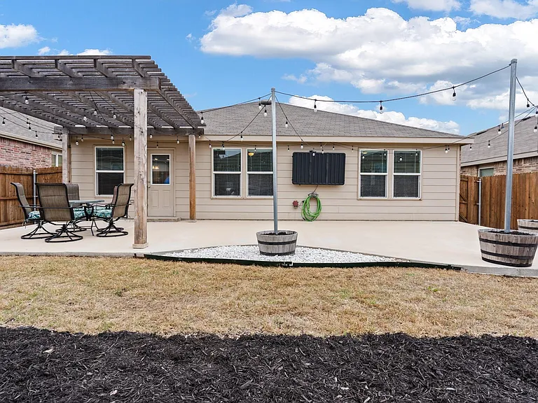 9937 Amosite Dr — Photo 13