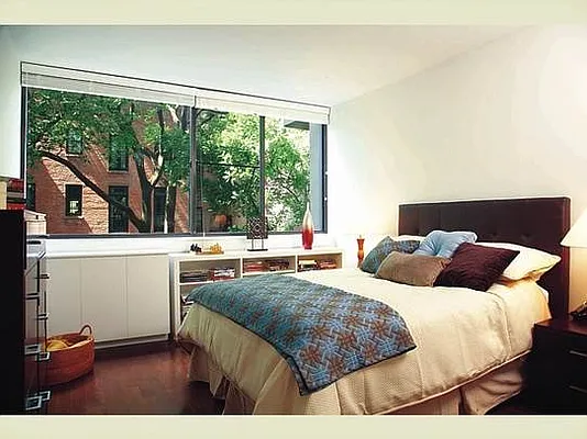 Sold by Stribling | media 14