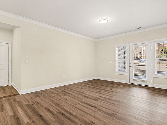 5th image of 611 Weather Ridge Ln #25