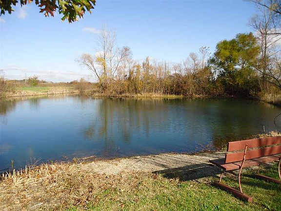3rd image of 1920 E County Road 400 N