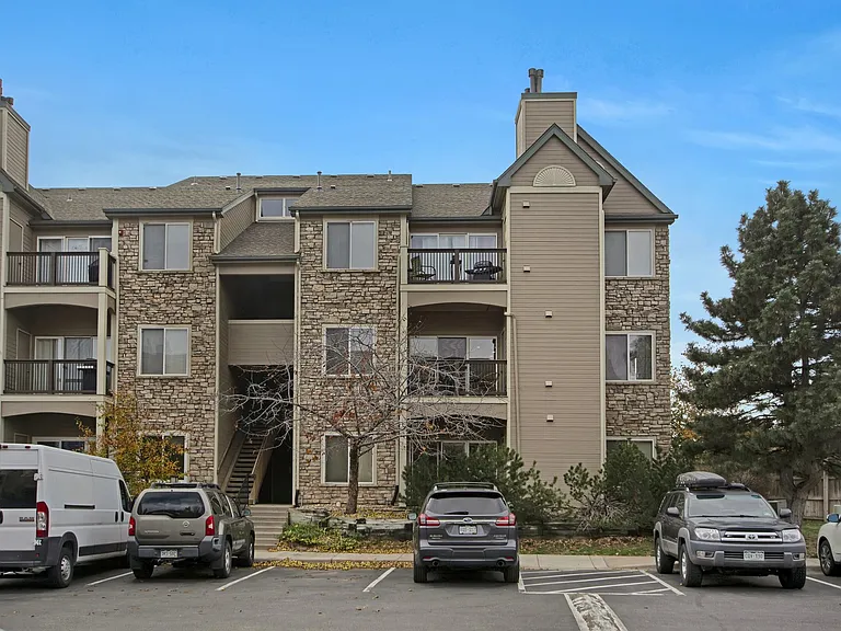 7445 S Alkire St #205 — Photo 1