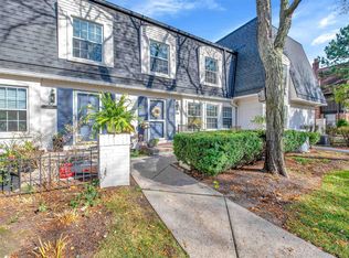 22013 Shorepointe Ln, Saint Clair Shores, MI