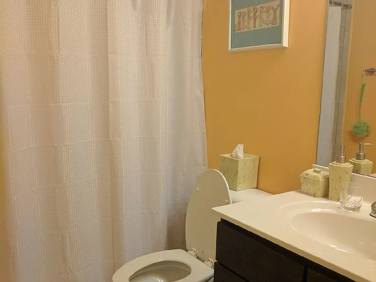 658 Irwin St NE #15 — Photo 17