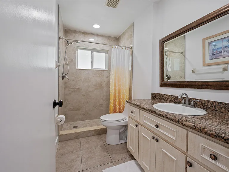 14122 Citrus Dr — Photo 16