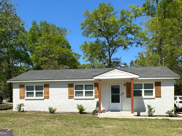 104 Dudley St, Warner Robins, GA 31093