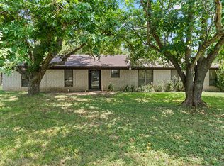 613 N Old Robinson Rd, Robinson, TX 76706