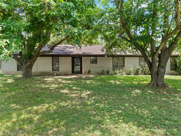 613 N Old Robinson Rd, Robinson, TX 76706