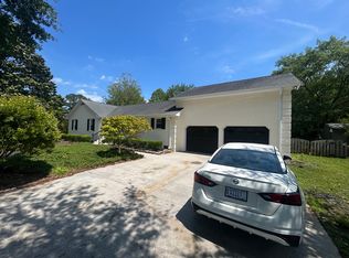 426 Tanbridge Rd, Wilmington, NC 28405