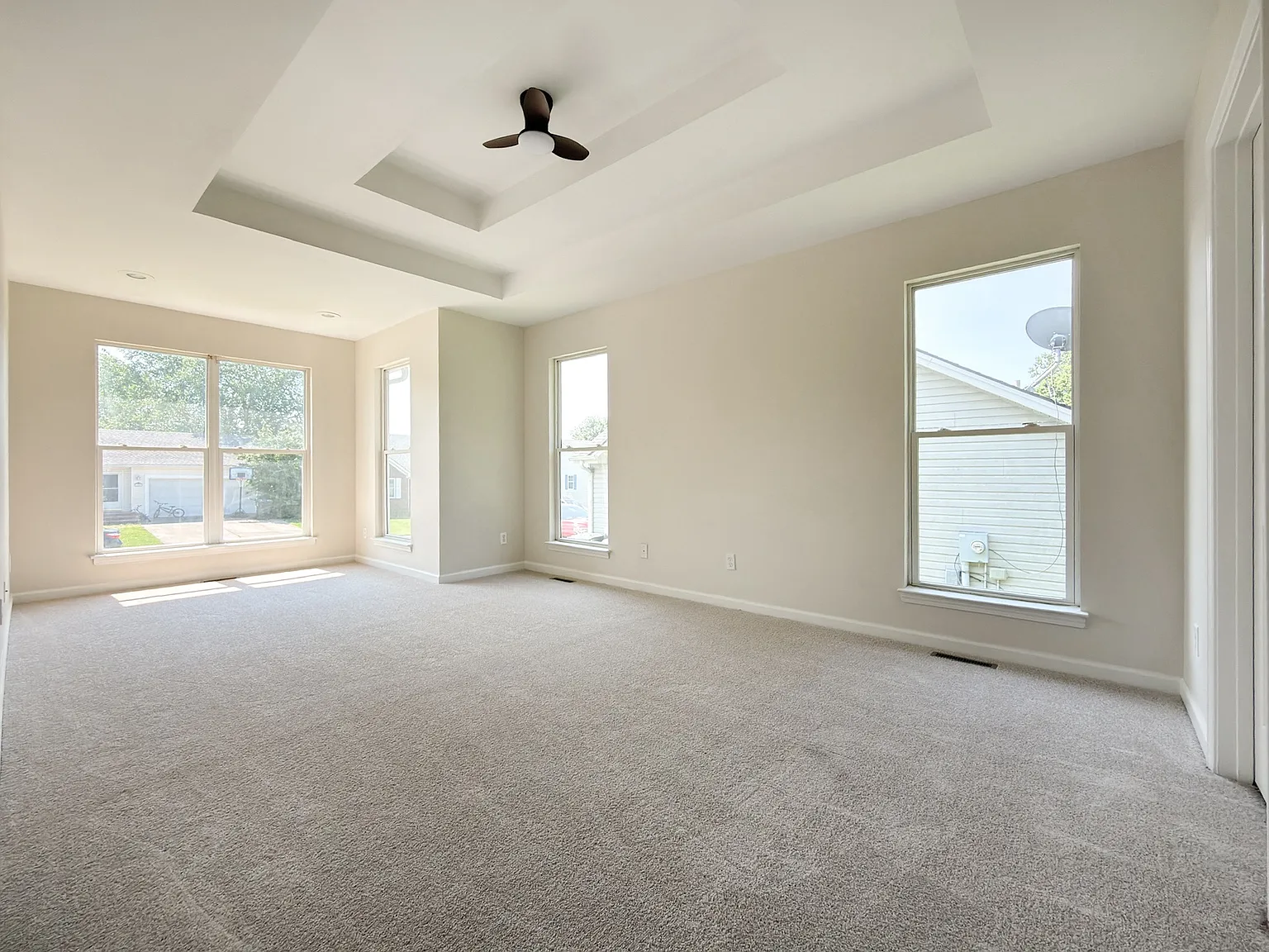 3 bed, 1538 sqft, $1,950 — Photo 4