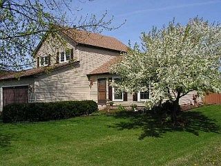 1st image of 66 Burgess Dr