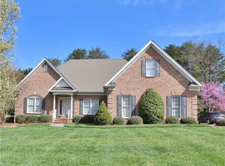 5902 Fleming Terrace Rd, Greensboro, NC 27410