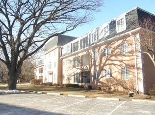 12990 Bluemound Rd, Elm Grove, WI 53122