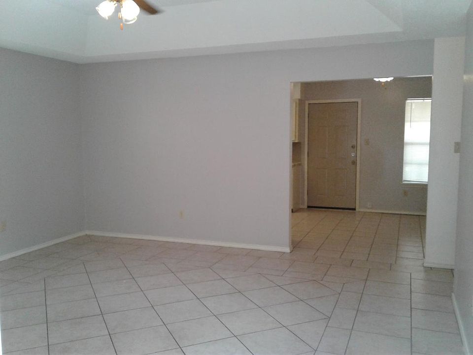 1st image of 5406 N 15th St