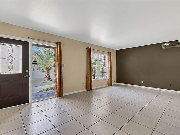 3rd image of 3201 Tradewinds Trl