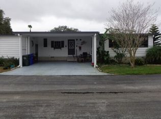 631 Lake Larch Ln, Lakeland, FL 33805