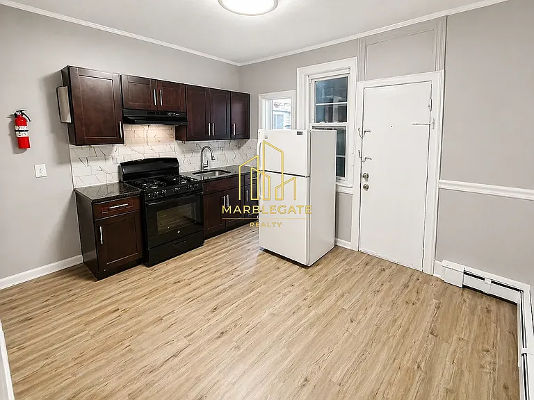 381 Central Ave #11B — Photo 1