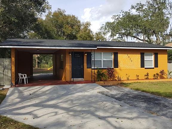 2nd image of 3829 Hudson Ln