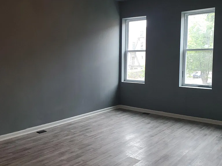 1049 Brantley Ave #2 — Photo 7