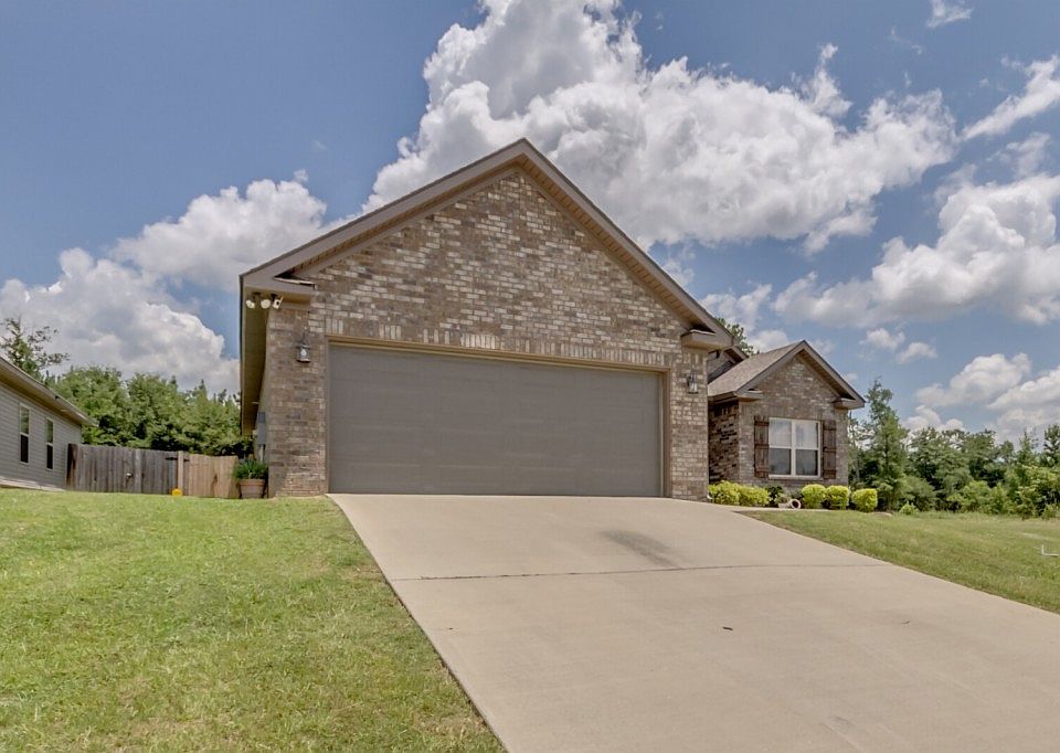 1st image of 9347 Cotton Fields Cir