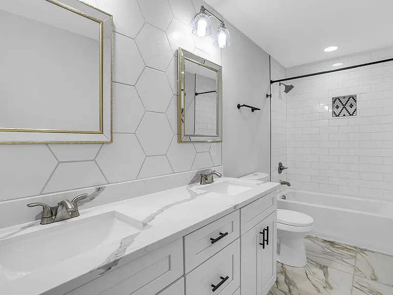 108 Averill St — Photo 34