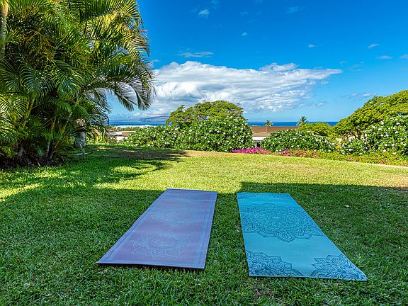 2nd image of 10 Wailea Ekolu Pl APT 101
