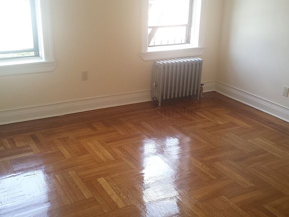 3rd image of 9019 88th Ave APT F44