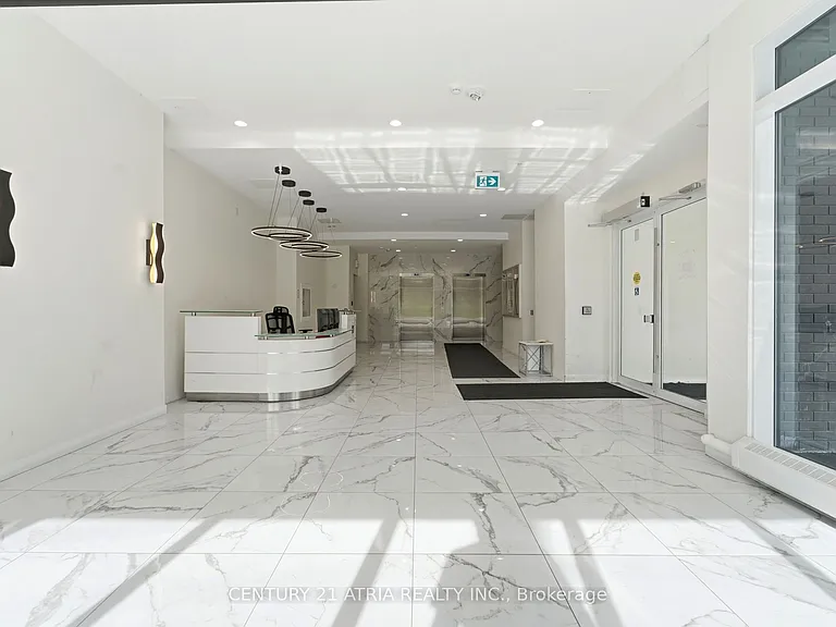 128 King St N #1003 — Photo 5