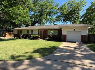 2011 W 10th Ave, Stillwater, OK 74074