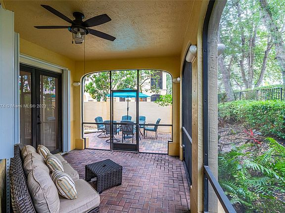 5th image of 1615 Passion Vine Cir #13-1