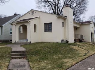 1103 E Garfield St, Davenport, IA