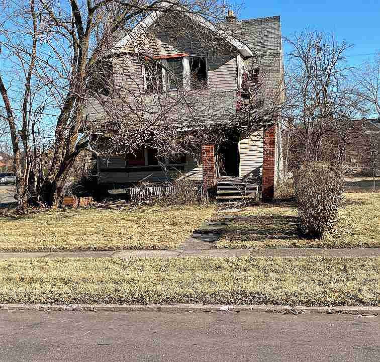 2678 Lakewood