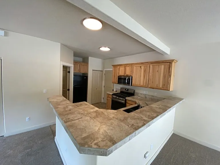 20166 Merriewood Ln — Photo 7