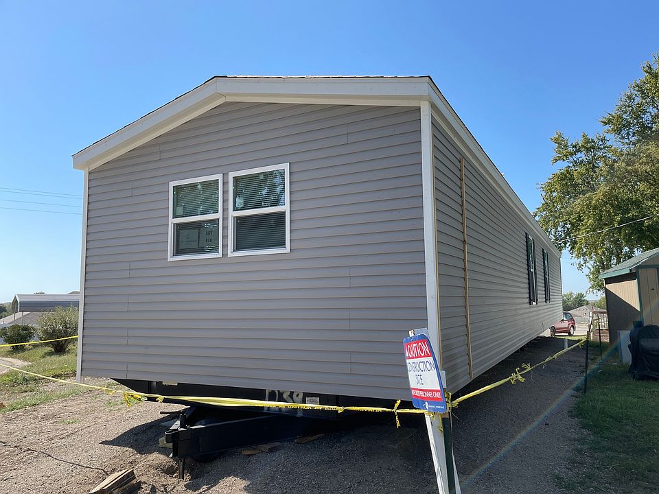 2nd image of 10 Evergreen Dr