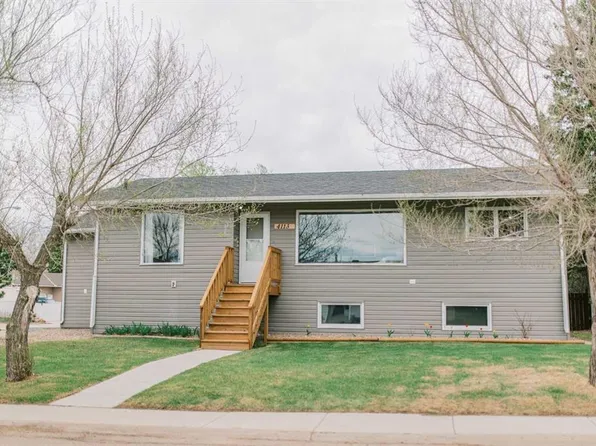 4113 W 63rd St, Stettler, AB T4K 1E8