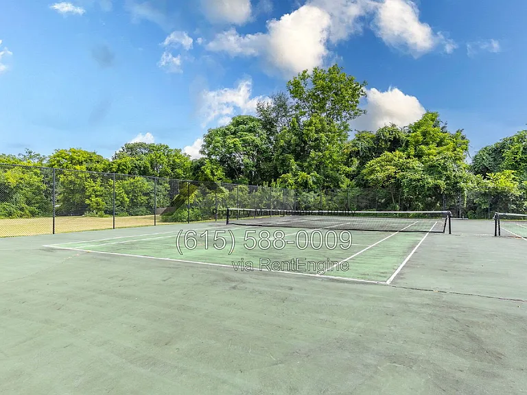 1012 McKenna Dr — Photo 38