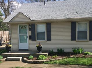 224 Roth Blvd, Clawson, MI 48017