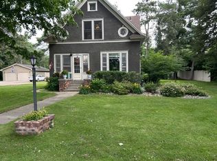 404 Evergreen Park Blvd, Litchfield, MN 55355