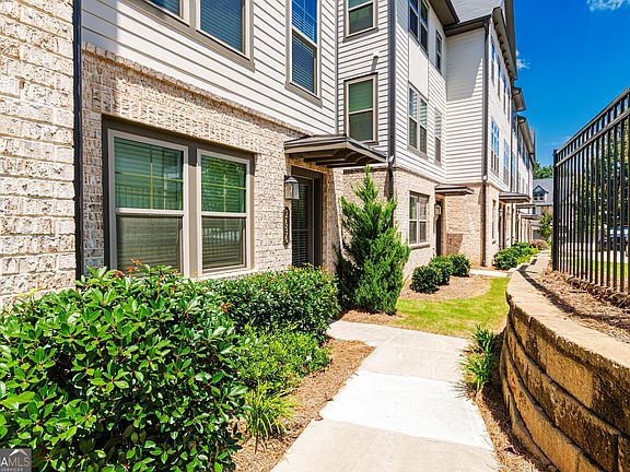 3rd image of 2636 Caruso Way