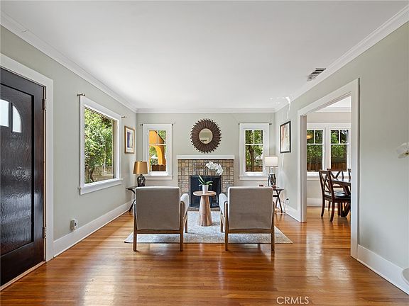 3rd image of 1815 N Michigan Ave